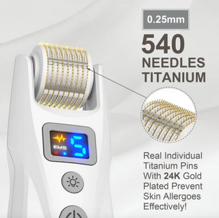 Light therapy derma roller